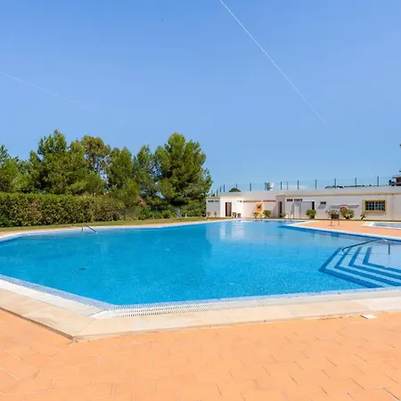 Ocean View 2 Bdr Duplex With Pool By Lovelystay