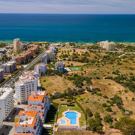 Ocean View 2 Bdr Duplex With Pool By Lovelystay Daire